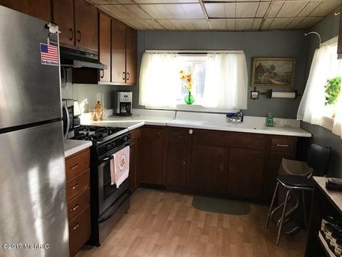 5595 E Arthur Rd, Hesperia, MI 49421 photo 31
