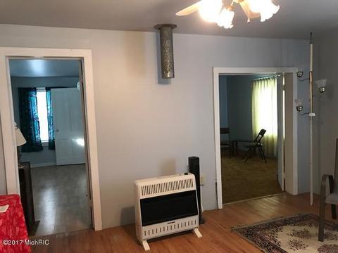 5595 E Arthur Rd, Hesperia, MI 49421 photo 35