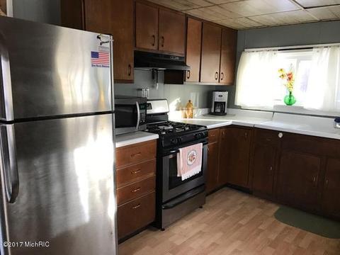 5595 E Arthur Rd, Hesperia, MI 49421 photo 32