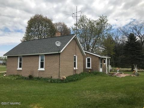 5595 E Arthur Rd, Hesperia, MI 49421 photo 10