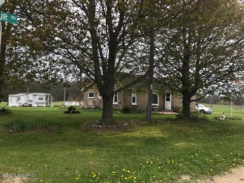 5595 E Arthur Rd, Hesperia, MI 49421 photo 7