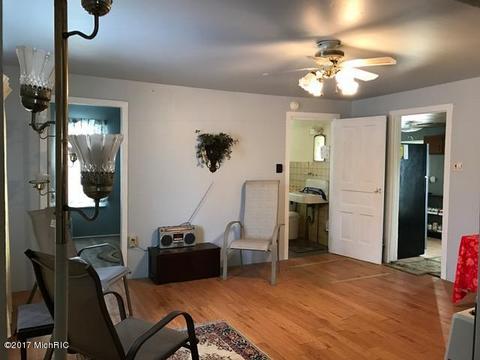 5595 E Arthur Rd, Hesperia, MI 49421 photo 38