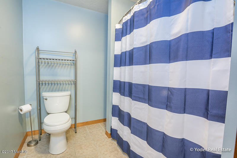 580 W Dowling Rd, Dowling, MI 49050 photo 31