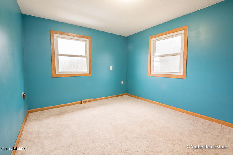 580 W Dowling Rd, Dowling, MI 49050 photo 24