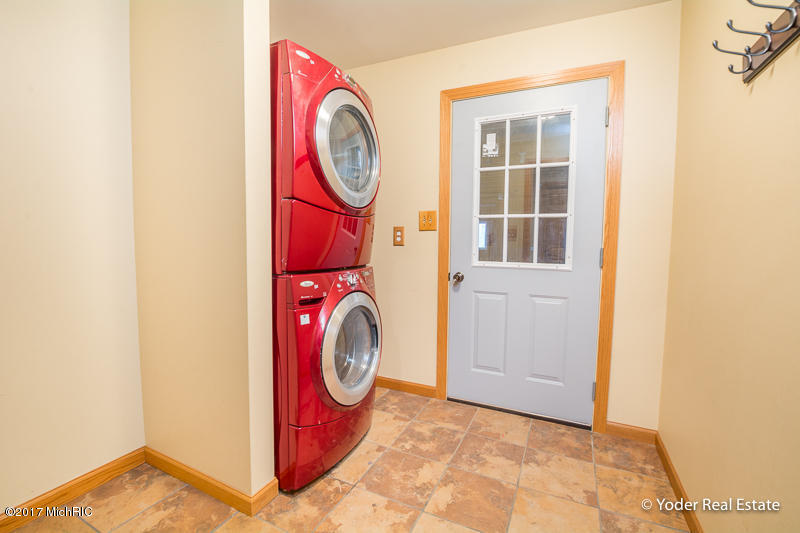 580 W Dowling Rd, Dowling, MI 49050 photo 22