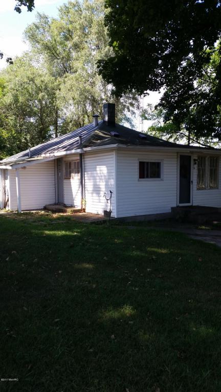 112 S Johnson, Montgomery, MI 49255 photo 1