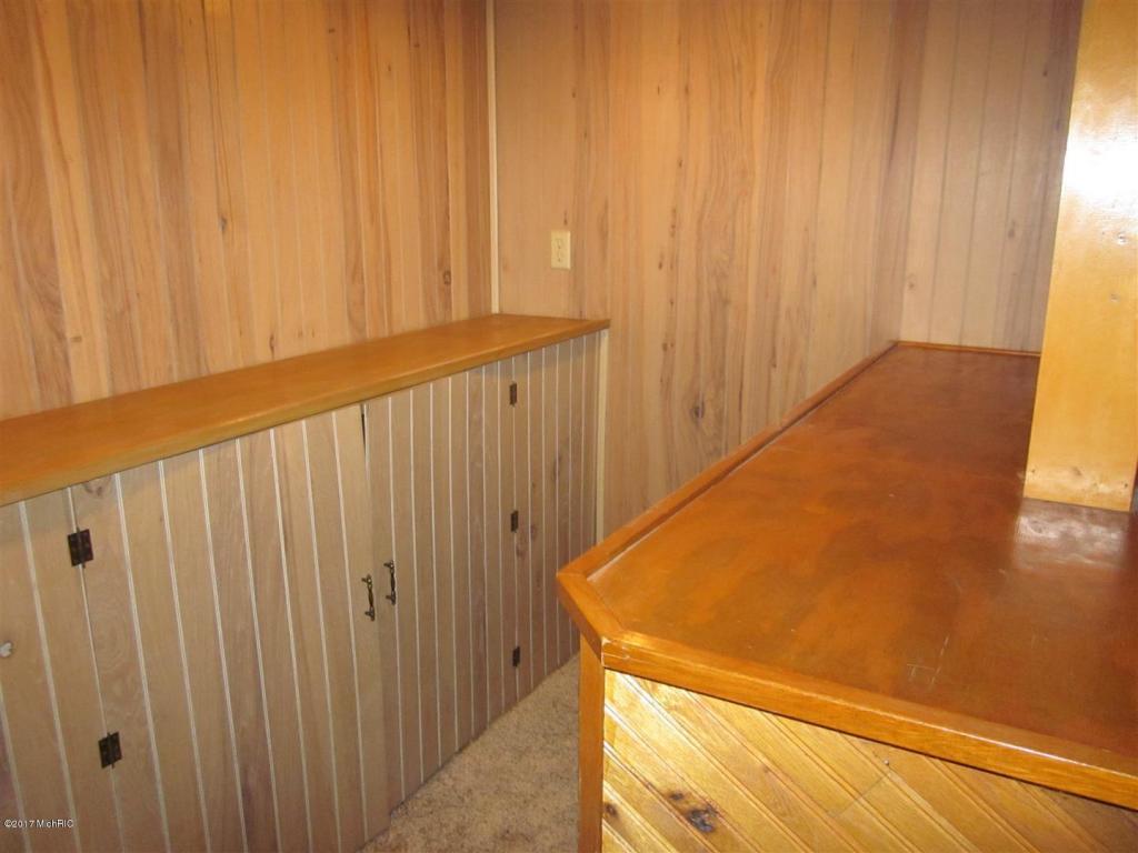 241 N Sunset St, Plainwell, MI 49080 photo 41