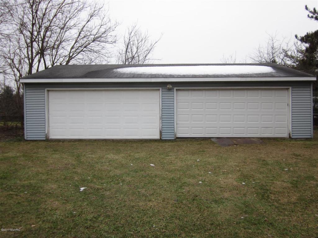 241 N Sunset St, Plainwell, MI 49080 photo 14