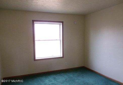 13228 Riverside Dr, Constantine, MI 49042 photo 11