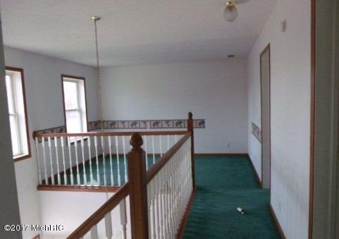 13228 Riverside Dr, Constantine, MI 49042 photo 9