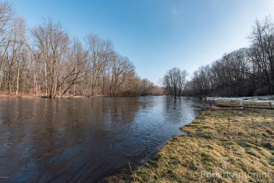 850 Water St, Belding, MI 48809 photo 23