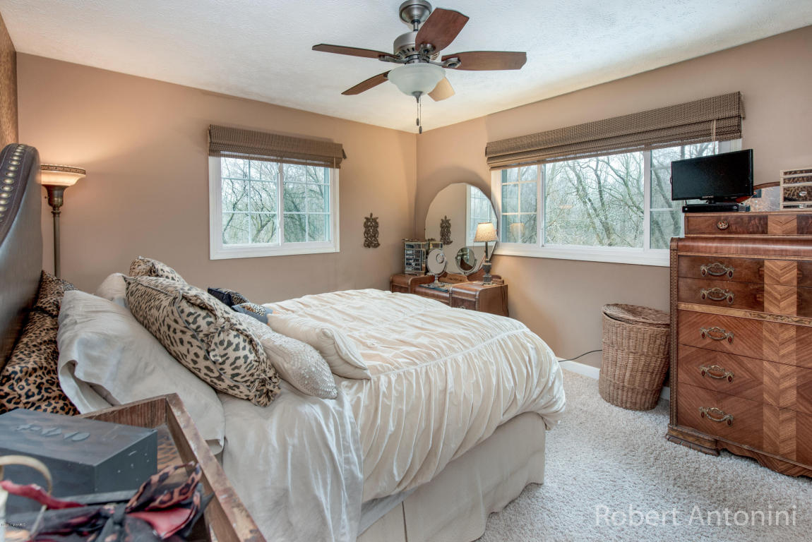 850 Water St, Belding, MI 48809 photo 15