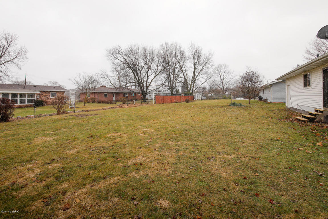 110 Starlight St, Battle Creek, MI 49037 photo 18
