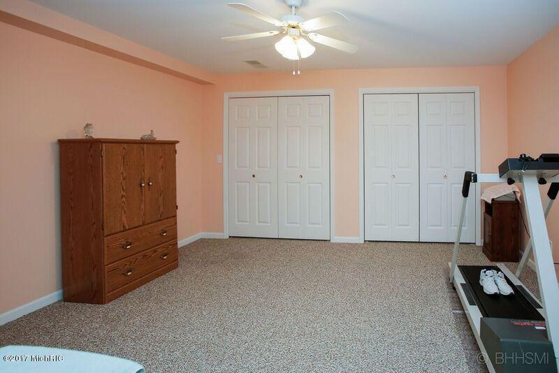 167 Hickory Hls, Marshall, MI 49068 photo 14