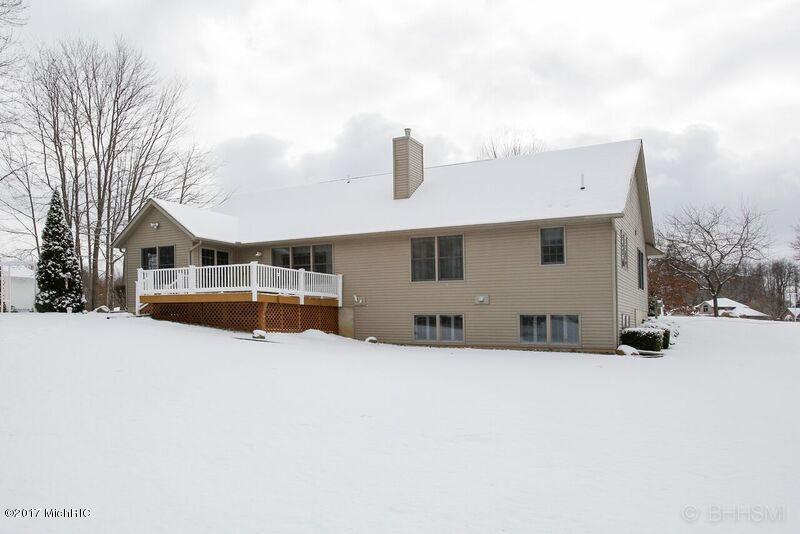 167 Hickory Hls, Marshall, MI 49068 photo 23