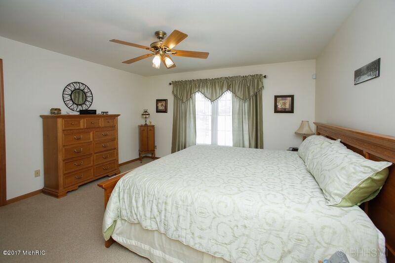 167 Hickory Hls, Marshall, MI 49068 photo 26