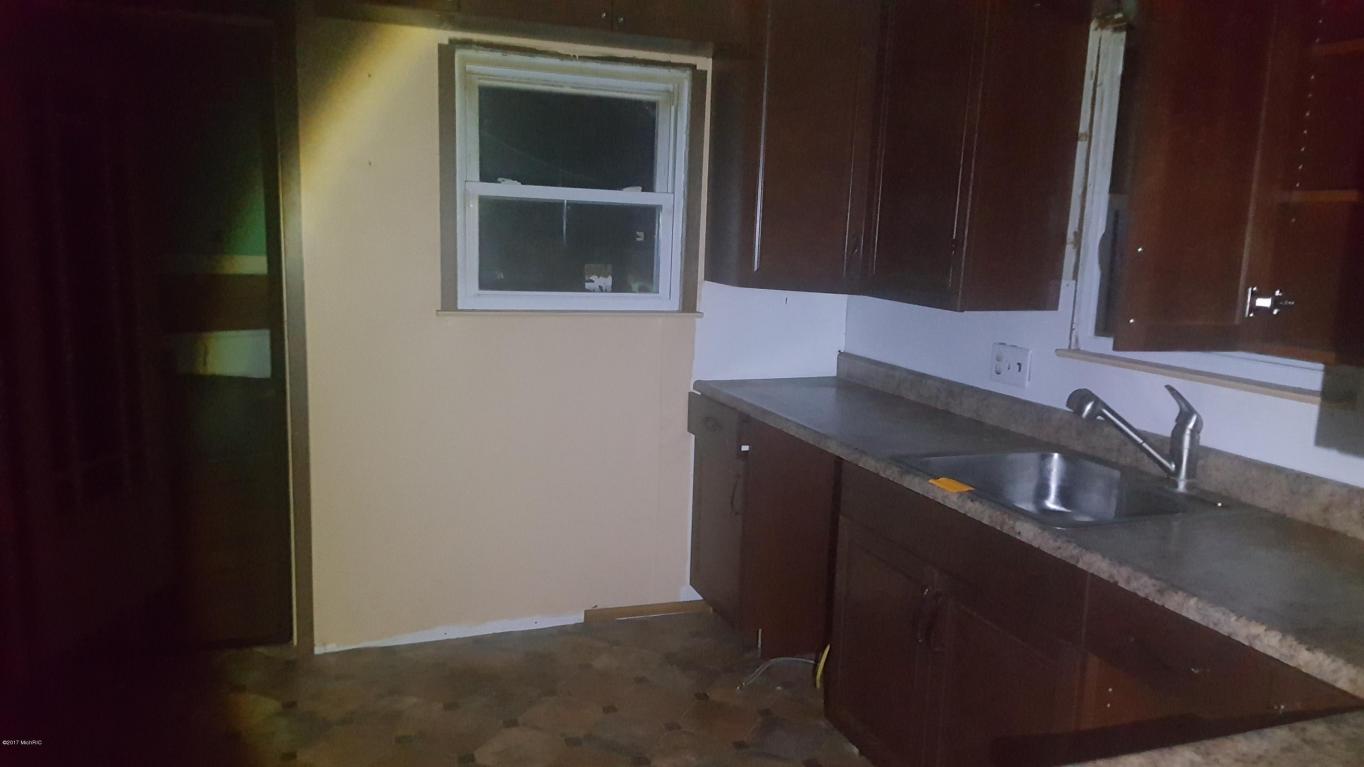 422 Shaffmaster Blvd, Bronson, MI 49028 photo 5