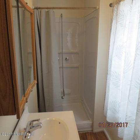 301 Main St, Lawrence, MI 49064 photo 11