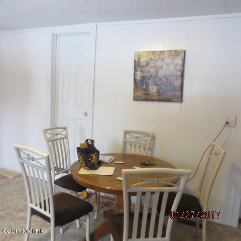 301 Main St, Lawrence, MI 49064 photo 27