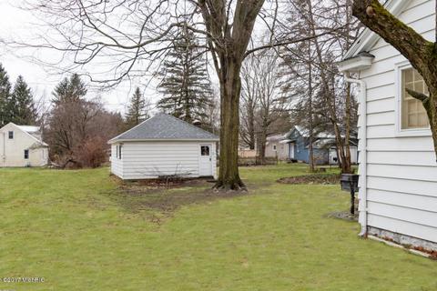 314 E St Joseph St, Lawrence, MI 49064 photo 13
