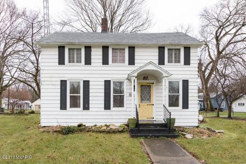 314 E St Joseph St, Lawrence, MI 49064 photo 1