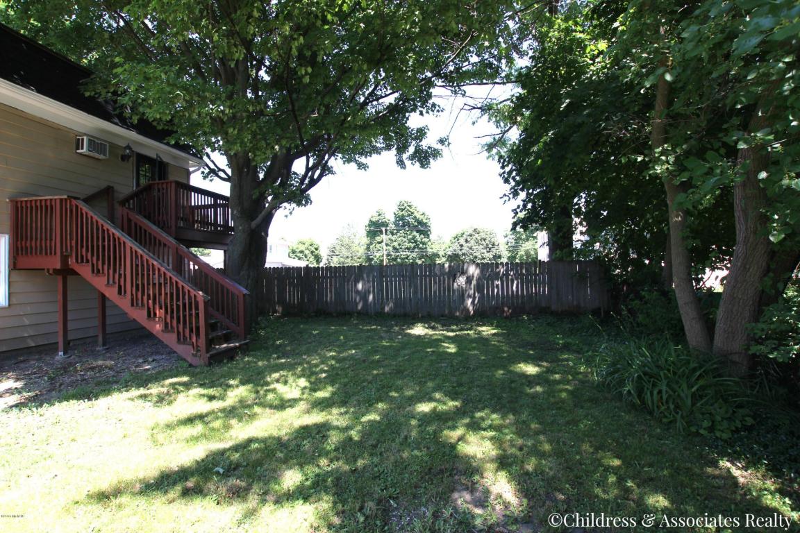 518 Spring St SE, Lowell, MI 49331 photo 35