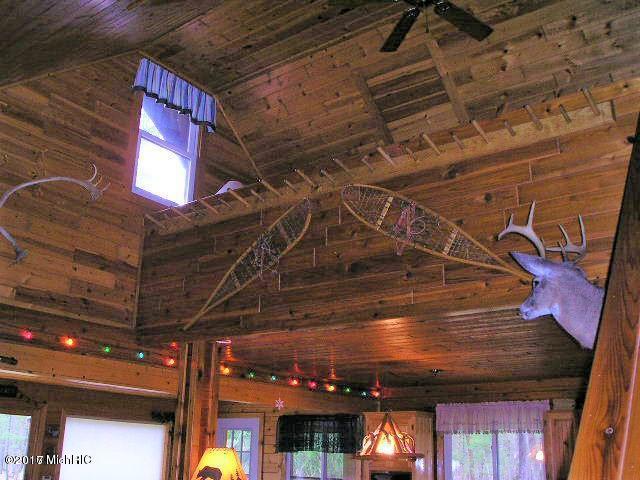 10940 S James Rd, Baldwin, MI 49304 photo 9