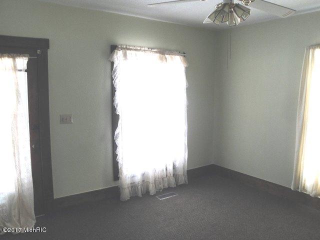 407 E Johnson St, Hart, MI 49420 photo 18