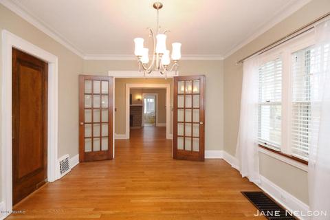 142 Mill St, Saranac, MI 48881 photo 8