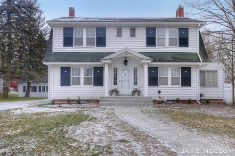 142 Mill St, Saranac, MI 48881 photo 1