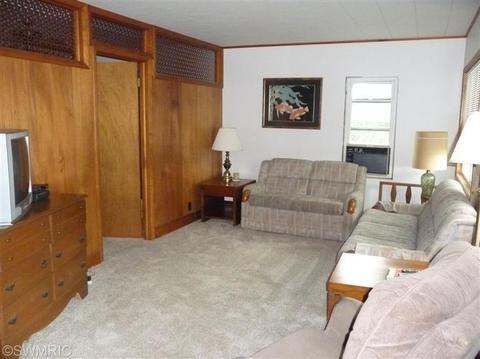 58332 E Clear Lk, Three Rivers, MI 49093 photo 13