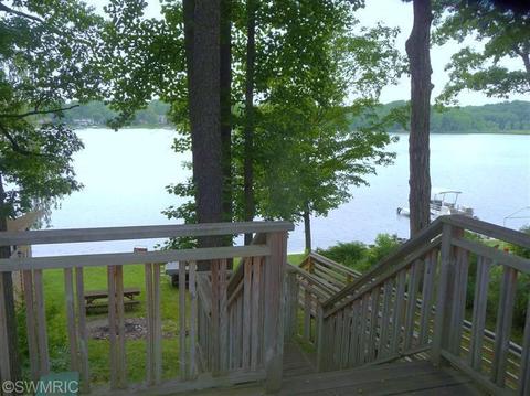 58332 E Clear Lk, Three Rivers, MI 49093 photo 17
