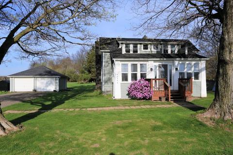 50366 Chamberlain Rd, Marcellus, MI 49067 photo 2