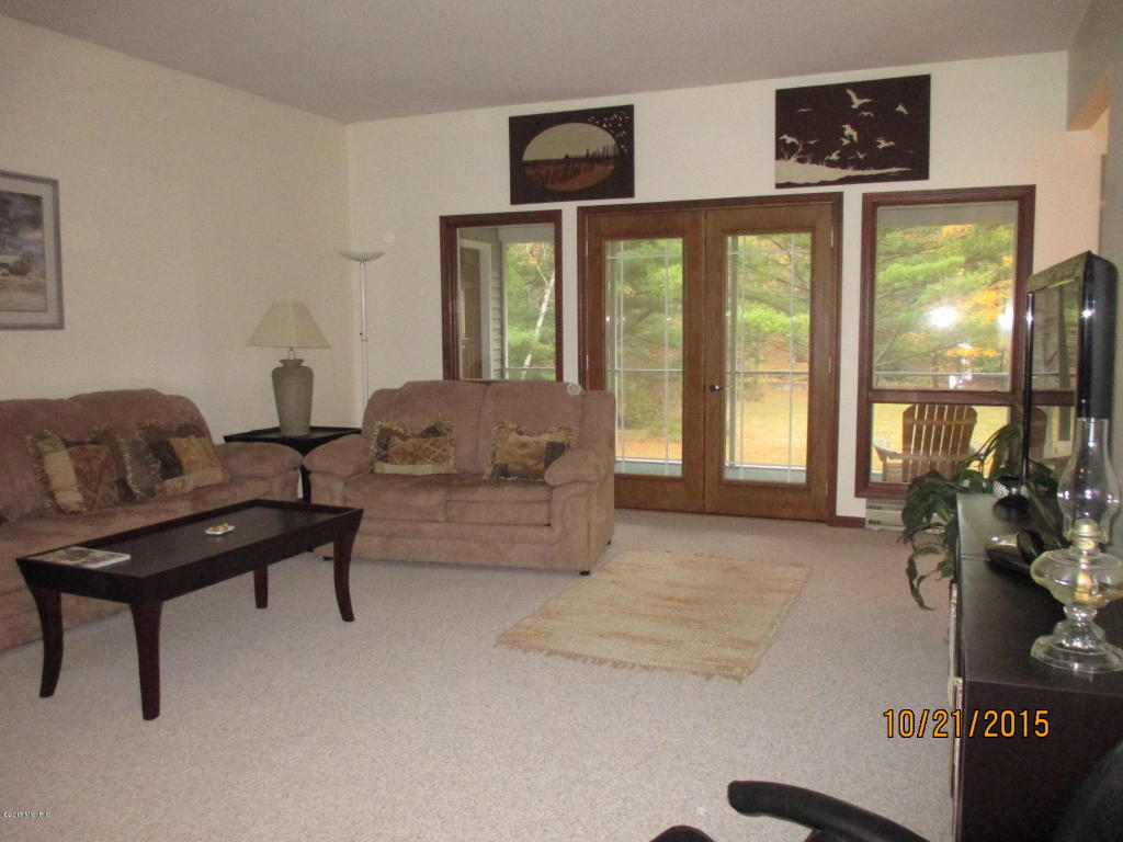 1122 Meadowbrook, White Cloud, MI 49349 photo 6