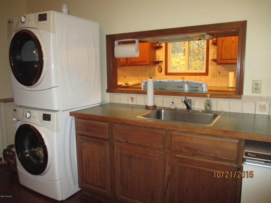 1122 Meadowbrook, White Cloud, MI 49349 photo 19