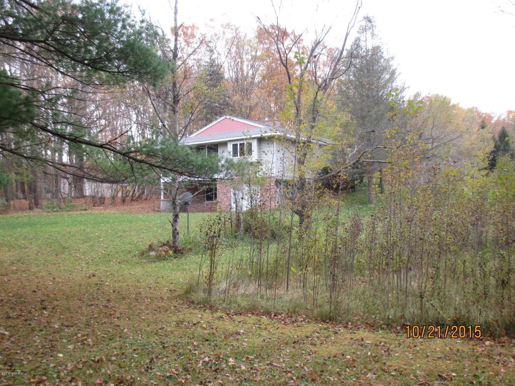 1122 Meadowbrook, White Cloud, MI 49349 photo 30