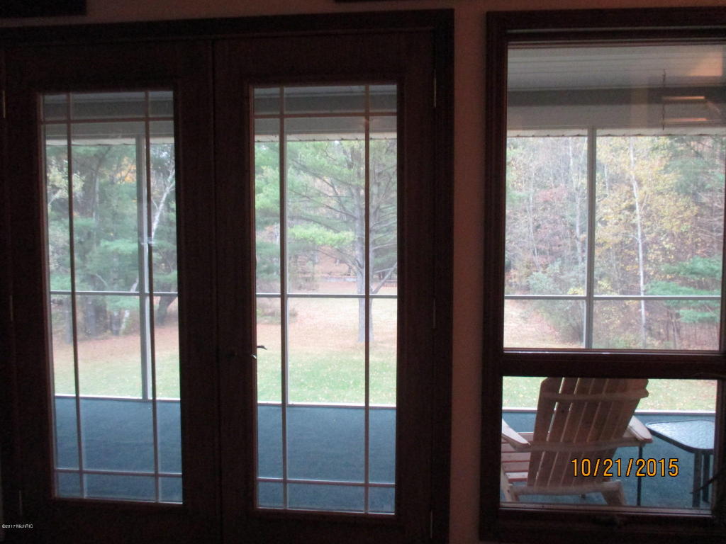 1122 Meadowbrook, White Cloud, MI 49349 photo 8