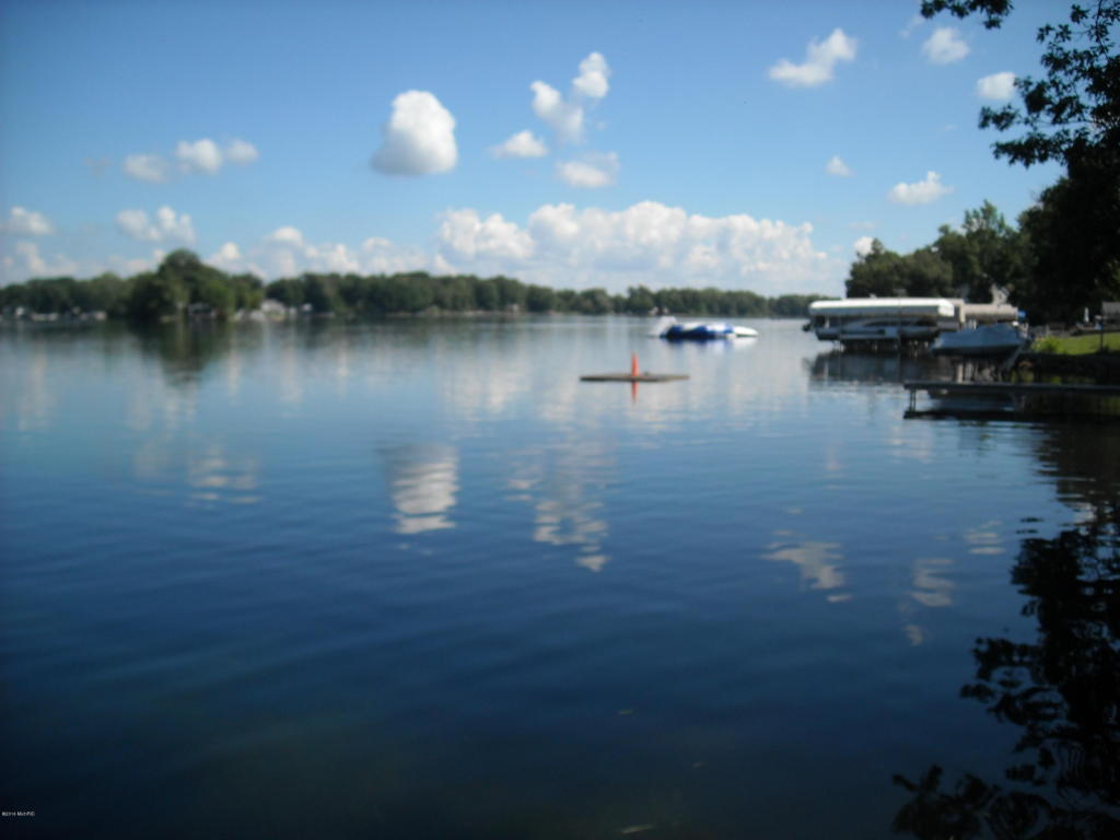 11112 Long Point Dr, Plainwell, MI 49080 photo 13