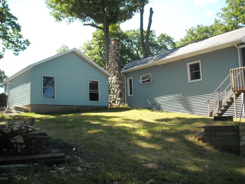 11112 Long Point Dr, Plainwell, MI 49080 photo 5