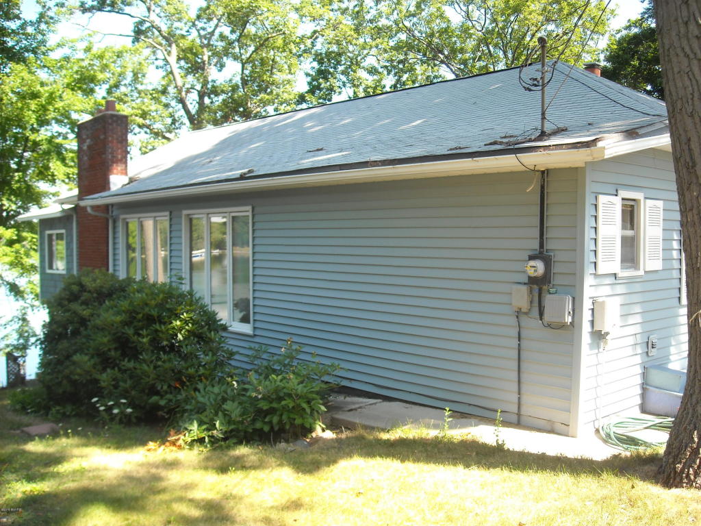 11112 Long Point Dr, Plainwell, MI 49080 photo 8
