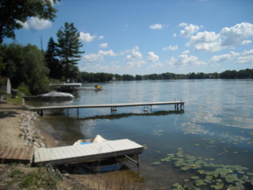 11112 Long Point Dr, Plainwell, MI 49080 photo 15