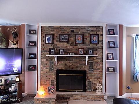 9577 Shoshone, Evart, MI 49631 photo 5