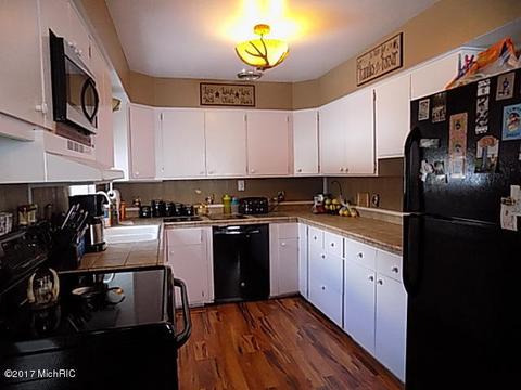9577 Shoshone, Evart, MI 49631 photo 6