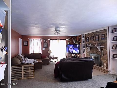 9577 Shoshone, Evart, MI 49631 photo 4