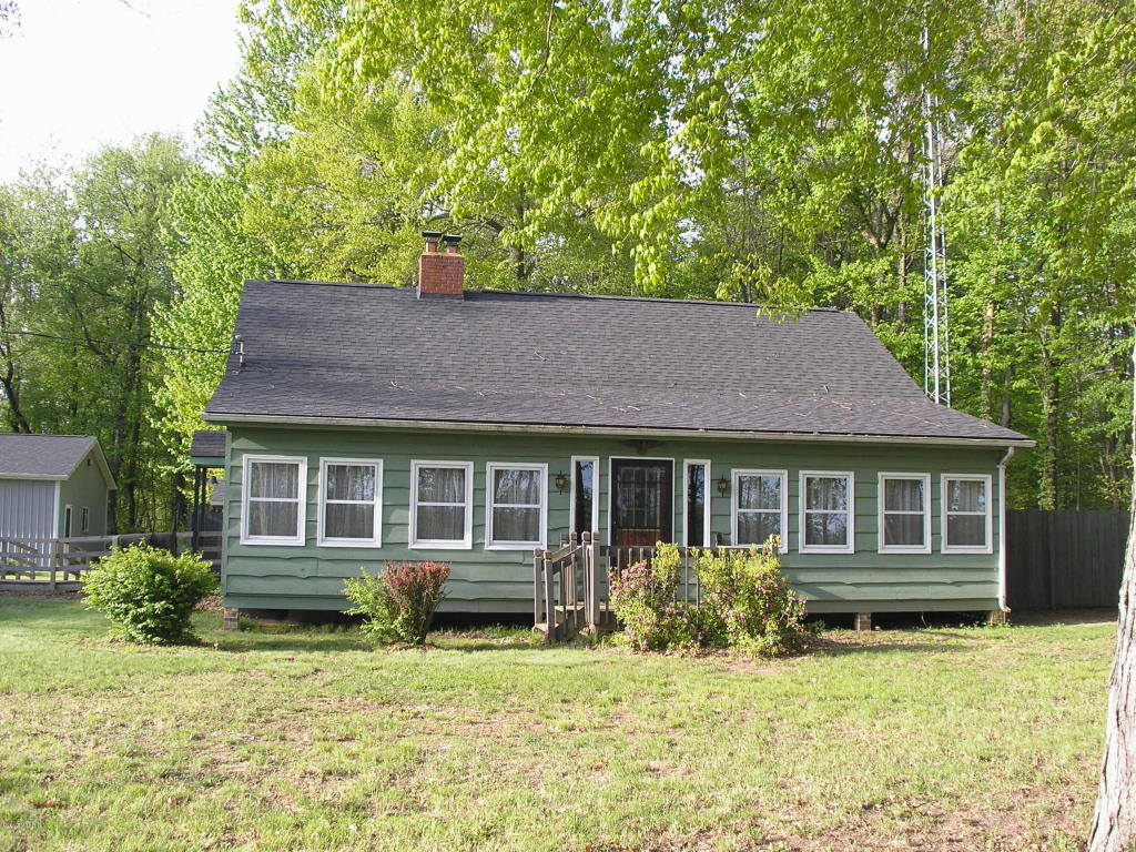 21107 Hampton Rd, Three Rivers, MI 49093 photo 7