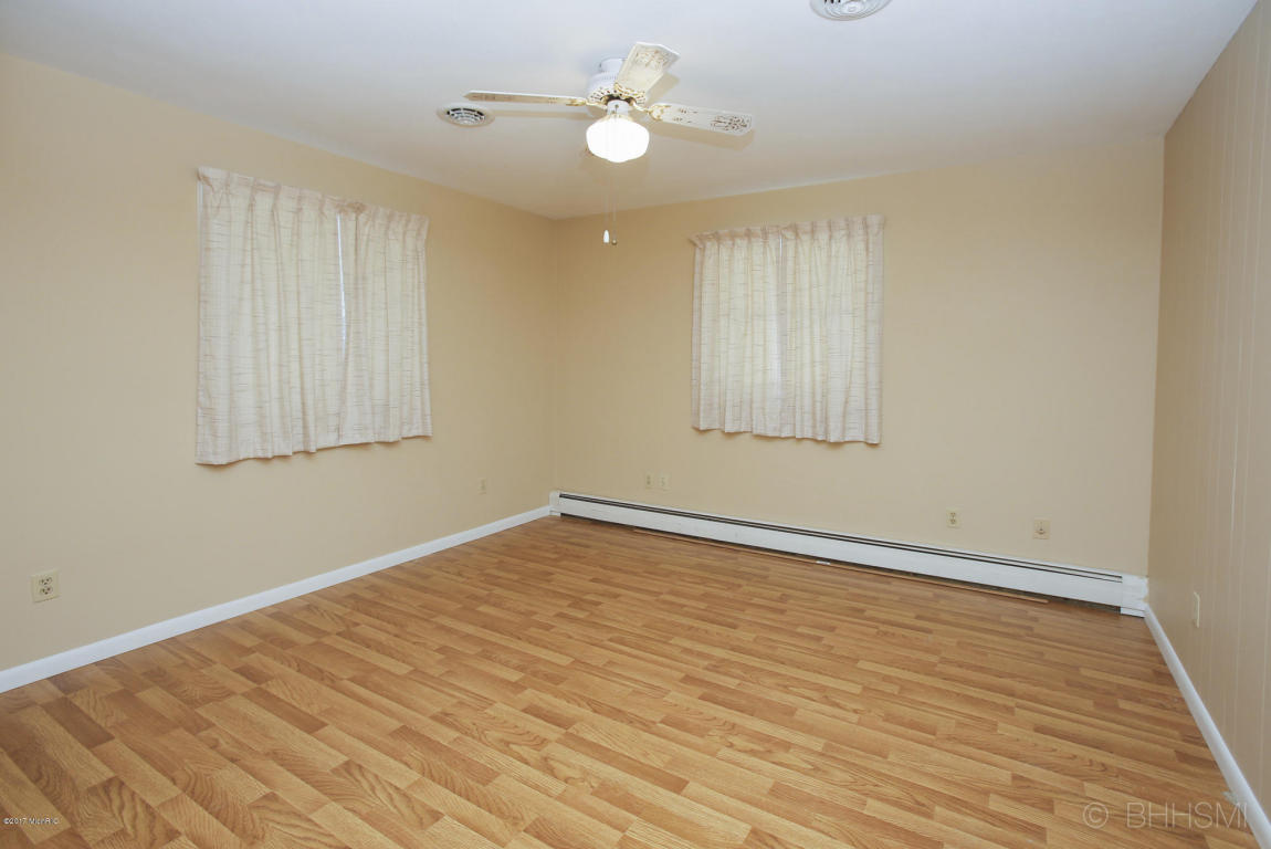 13641 E C Ave, Hickory Corners, MI 49060 photo 10