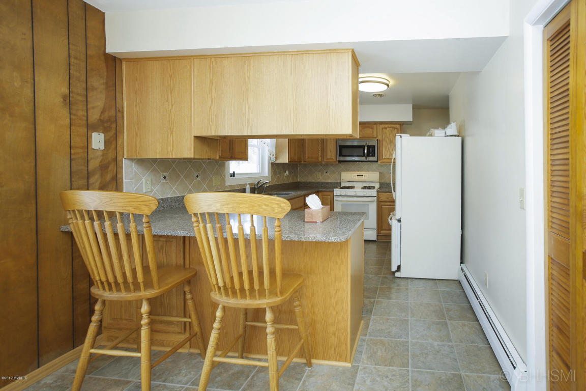 13641 E C Ave, Hickory Corners, MI 49060 photo 8