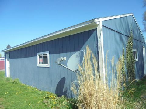 175 Belding Rd NE, Orleans, MI 48865 photo 9