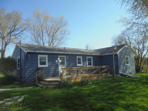 175 Belding Rd NE, Orleans, MI 48865 photo 4