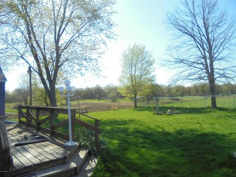 175 Belding Rd NE, Orleans, MI 48865 photo 3